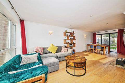 undefined, St. Laurence Road Foxton, Cambridge, Cambridgeshire, CB22
