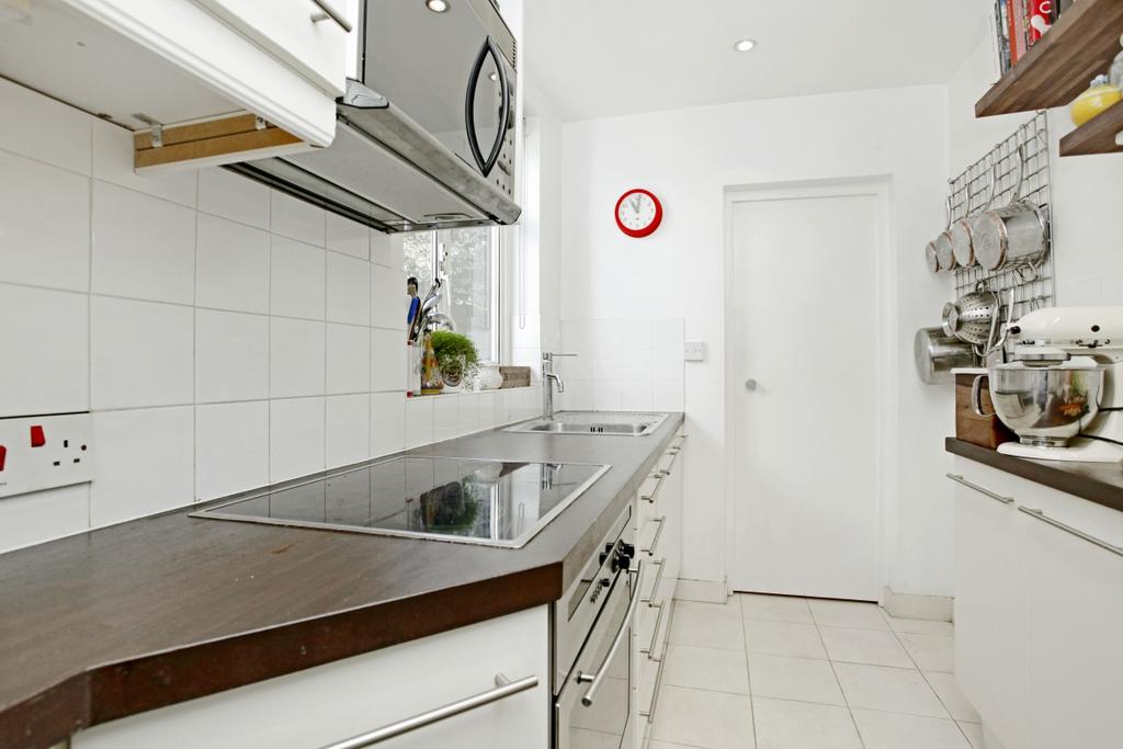 116 King George S...
