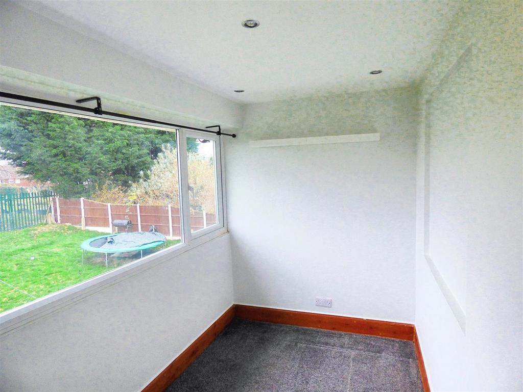 Bedroom 3.jpg
