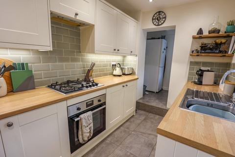 2 bedroom terraced house for sale, George Street, Morecambe