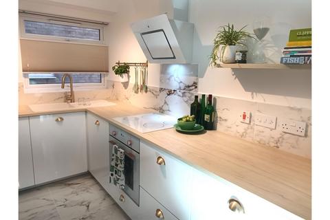 undefined, Robin Hood Lane, Sutton, SM1