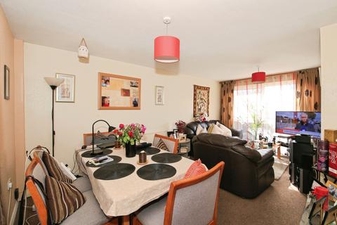 3 bedroom terraced house for sale, Willonholt, Peterborough, Cambridgeshire, PE3