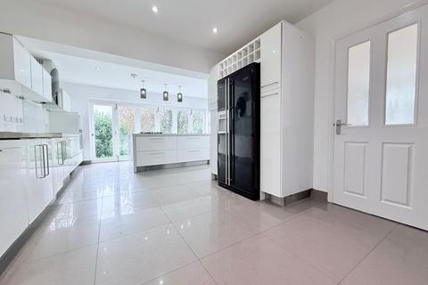 undefined, Tabors Avenue, Great Baddow, Chelmsford