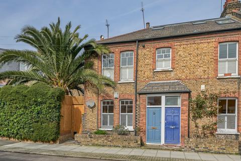 2 bedroom flat for sale, Robertson Street, London, SW8