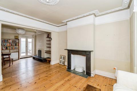 4 bedroom semi-detached house for sale, Furzedown Road, Southampton, Hampshire, SO17