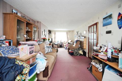 undefined, Watermead Road, Luton
