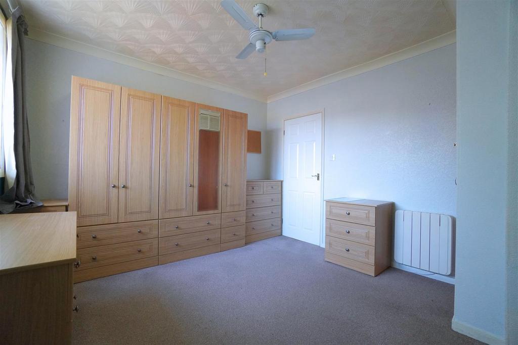 Bedroom.jpg