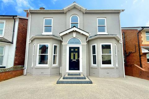 undefined, Gordon Avenue, Southport PR9