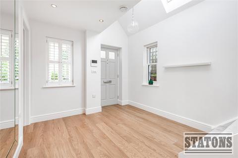3 bedroom detached house for sale, Gladsmuir Road, Barnet, Hertfordshire, EN5