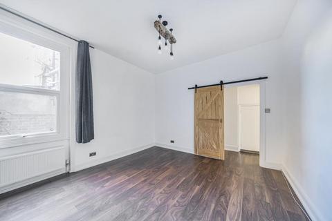 3 bedroom flat for sale, Ballards Lane,  Finchley,  N3