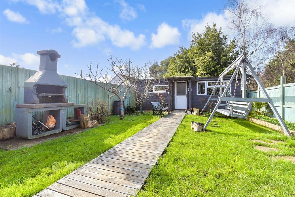 Workshop/Outbuildings