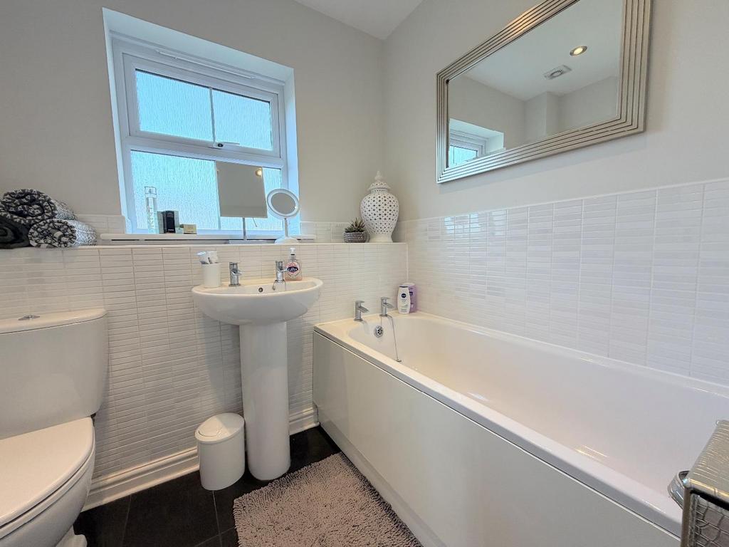Family bathroom