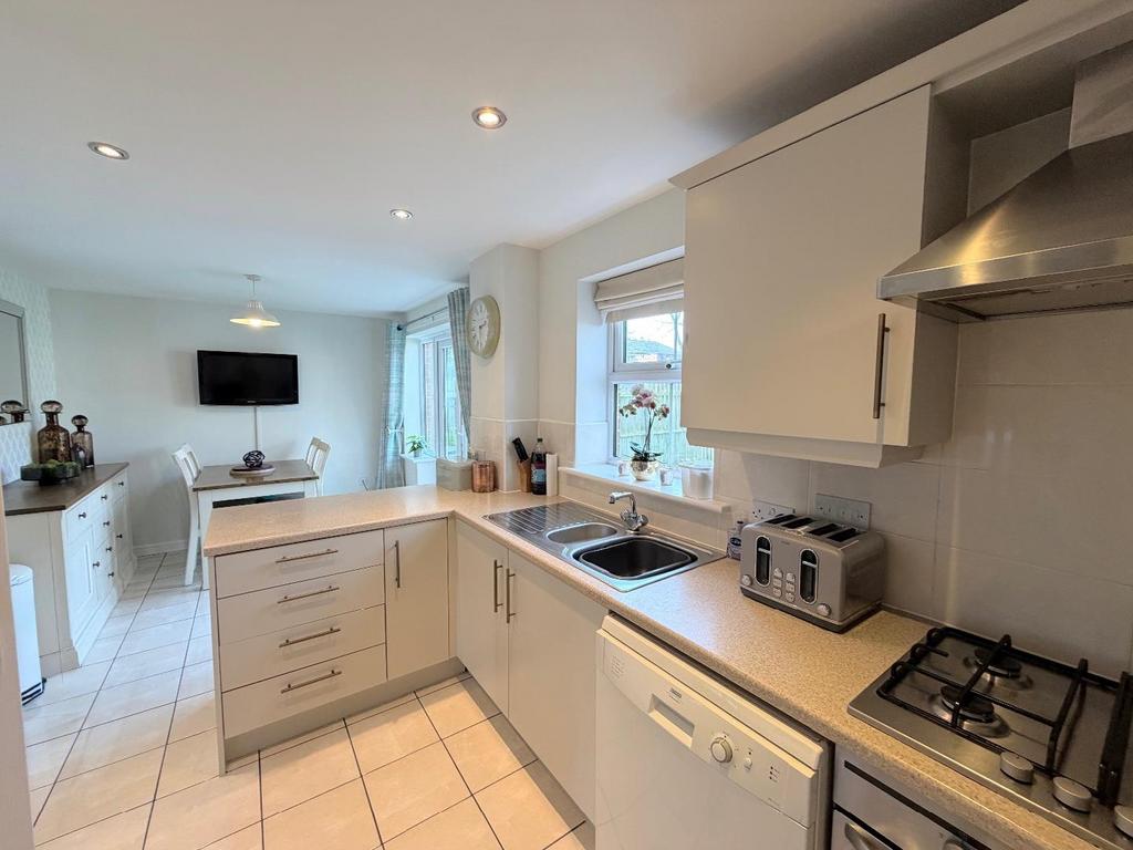 Open plan dining kitchen