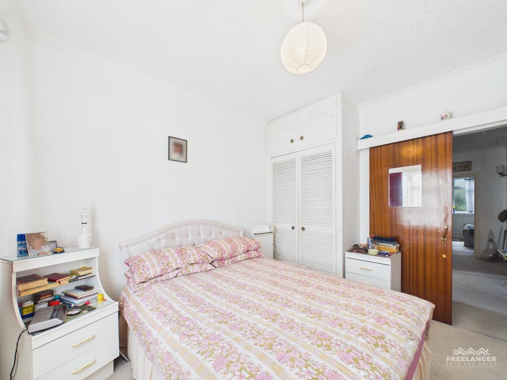 Bedroom 2a