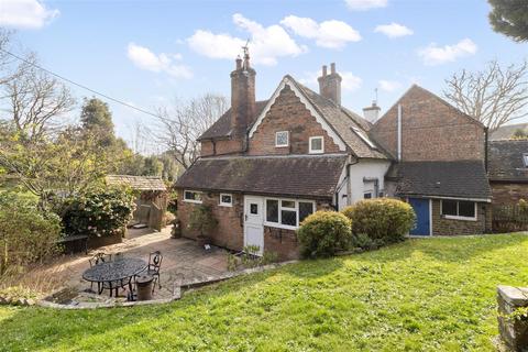 2 bedroom cottage for sale, Ersham Road, Hailsham