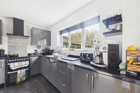 undefined, Wells Road, Gloucester