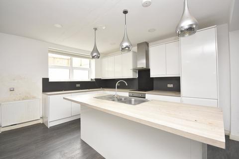 7 bedroom end of terrace house for sale, Arthur Road, Margate