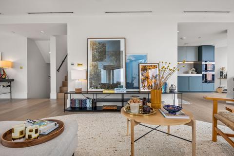 3 bedroom apartment for sale, Greenwich Peninsula, 8 Cutter Lane, SE10