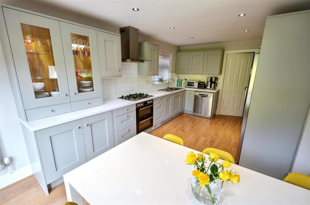 Kitchen / Dining / Family Room