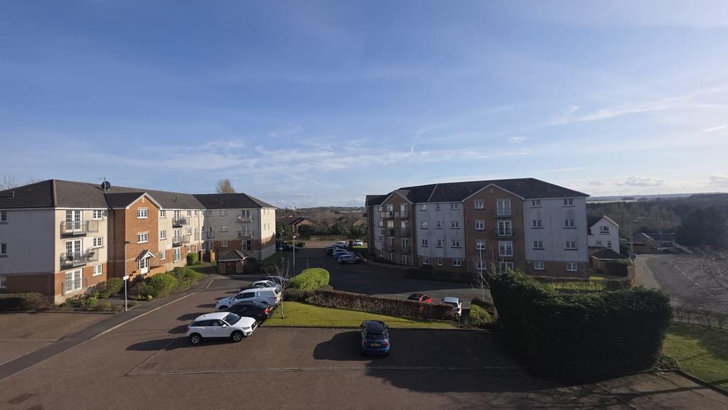 Modern 2 Bedroom En-suite Apartment