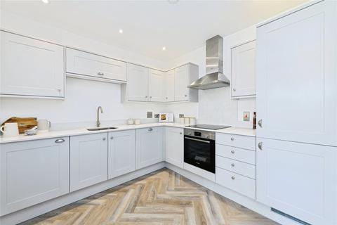 3 bedroom semi-detached house for sale, Fairoak Close, Kenley, CR8