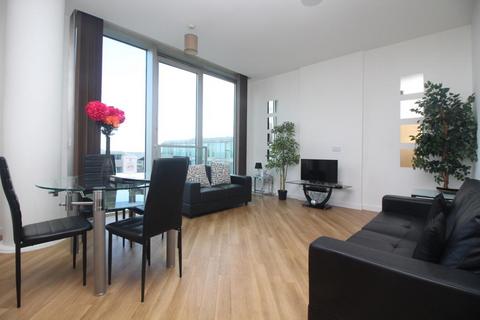2 bedroom penthouse to rent, Carnegie House, The Hub