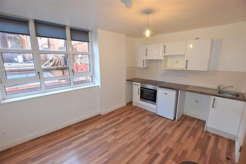 1 bedroom flat to rent, Clyde Court, Erskine Street, Leicester, LE1