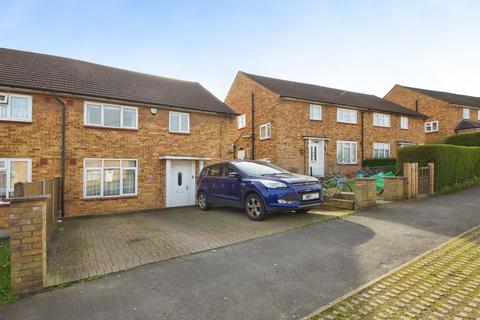 Prestwick Road, Watford