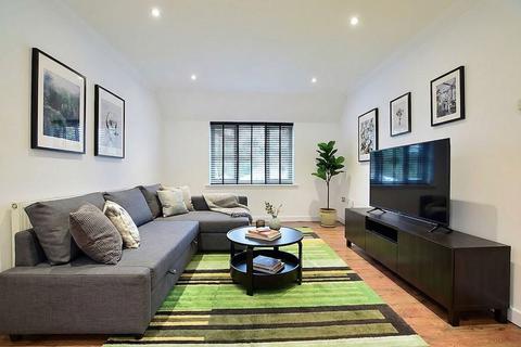 2 bedroom apartment to rent, Godwin Close, Wokingham, RG41