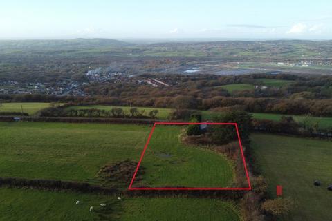 3 bedroom detached bungalow for sale, Mountain Road, Kidwelly SA17