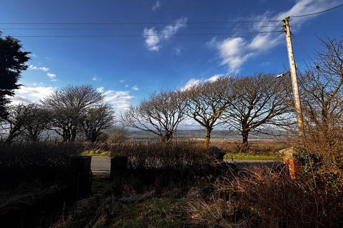 3 bedroom detached bungalow for sale, Mountain Road, Kidwelly SA17