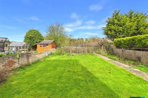 3 bedroom semi-detached house for sale, Yew Tree Crescent, Rossington, Doncaster, South Yorkshire, DN11
