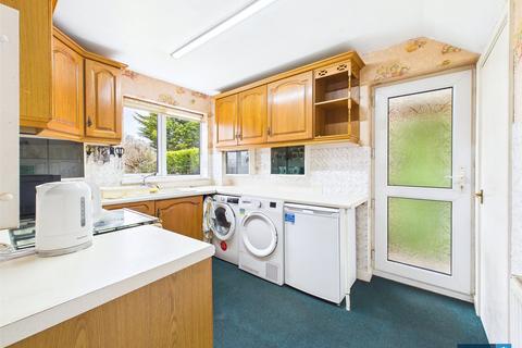 3 bedroom semi-detached house for sale, Yew Tree Crescent, Rossington, Doncaster, South Yorkshire, DN11