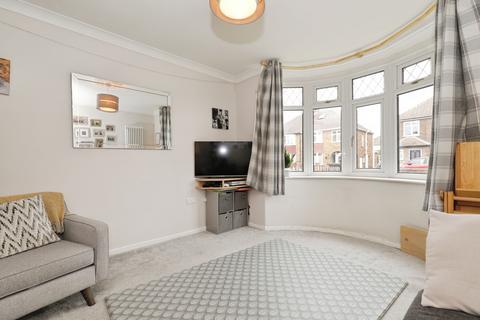 3 bedroom semi-detached house for sale, Penyghent Avenue, York, YO31