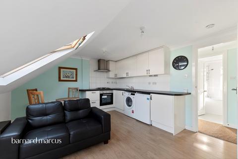 1 bedroom flat for sale, Park Avenue, Mitcham