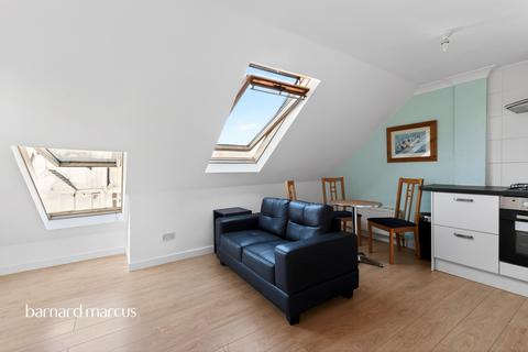 1 bedroom flat for sale, Park Avenue, Mitcham