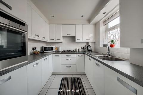 undefined, Oakmeadow Close, Kitts Green , B33 0AQ