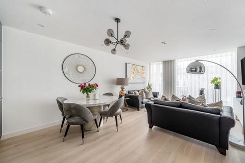 undefined, Gabriel Square St Albans AL1