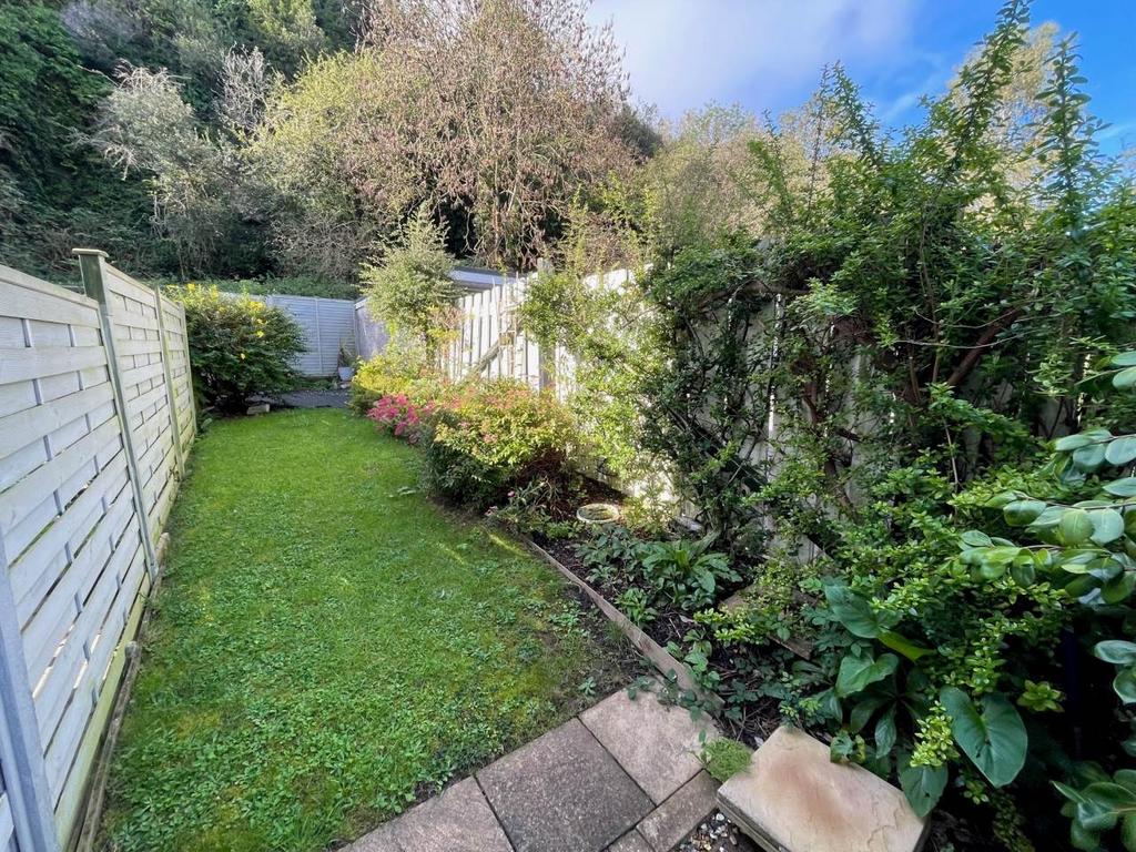 Pleshey 75 garden