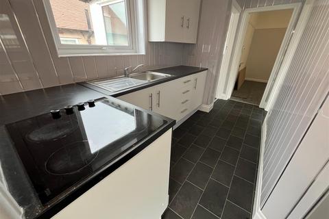 2 bedroom detached bungalow for sale, Llysfaen  Road