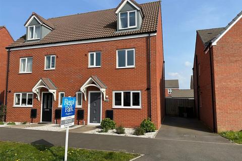 Bellona Drive, Peterborough PE2