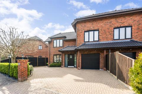 3 bedroom semi-detached house for sale, Northlands Park, Emsworth