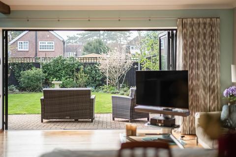 3 bedroom semi-detached house for sale, Northlands Park, Emsworth