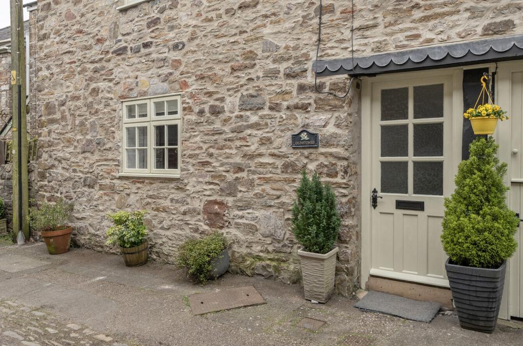 Bampton, Seddons