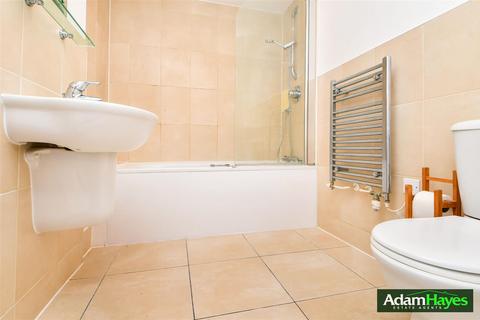 1 bedroom apartment for sale, Lankaster Gardens, East Finchley N2