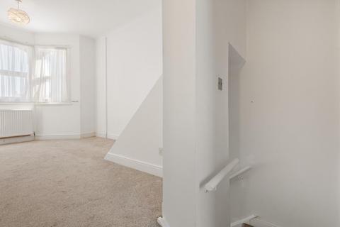 1 bedroom apartment for sale, The Grove, Clacton-On-Sea
