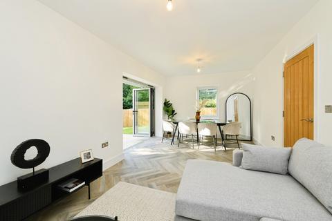 3 bedroom semi-detached house for sale, Fairoak Close, Kenley, CR8