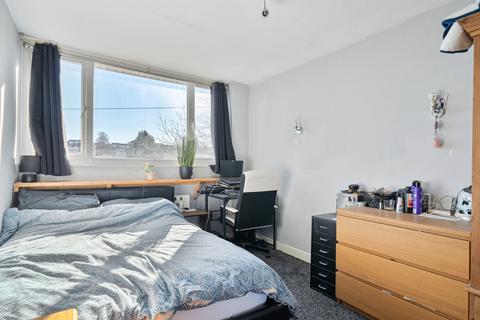 3 bedroom terraced house for sale, Orchard Gardens, Gloucestershire BS15