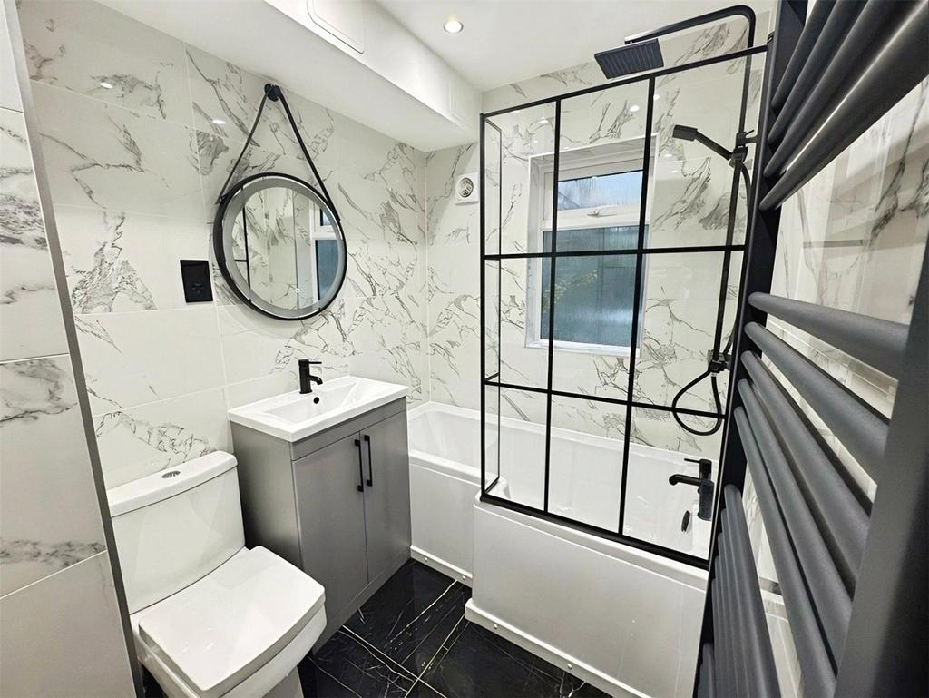Ground Floorbathroom