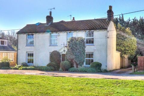 4 bedroom detached house for sale, Cricket Ground, High Wycombe HP14